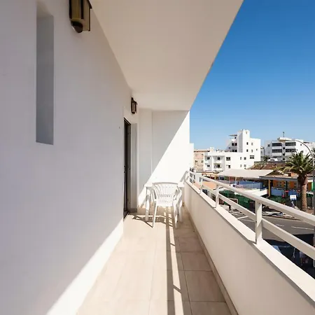 Apartment 2 Min Walk To - Private Terrace - Some With Sea Views La Playa de Arguineguín