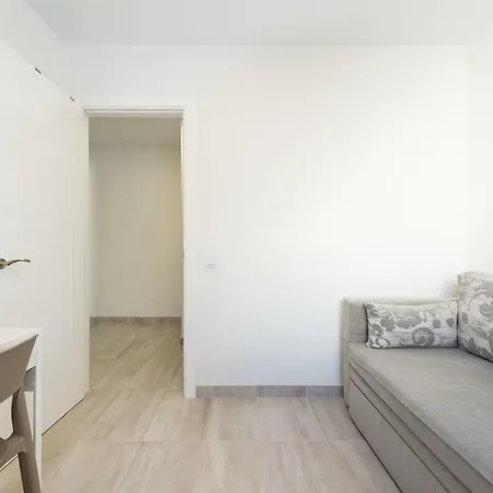 2 Min Walk To - Private Terrace - Some With Sea Views Apartment La Playa de Arguineguín