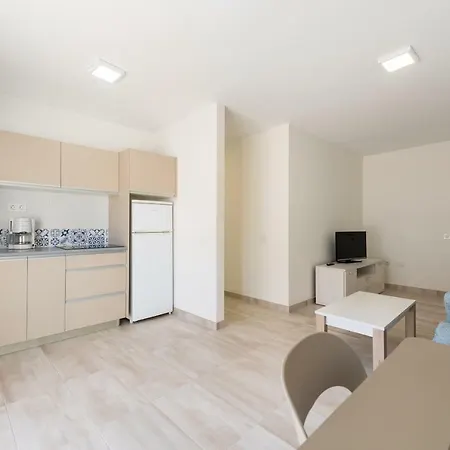 Apartment 2 Min Walk To - Private Terrace - Some With Sea Views