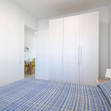 2 Min Walk To - Private Terrace - Some With Sea Views * La Playa de Arguineguin