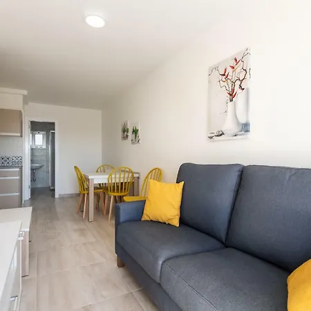 Apartment 2 Min Walk To - Private Terrace - Some With Sea Views La Playa de Arguineguin