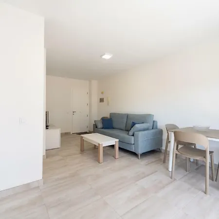 2 Min Walk To - Private Terrace - Some With Sea Views * La Playa de Arguineguin